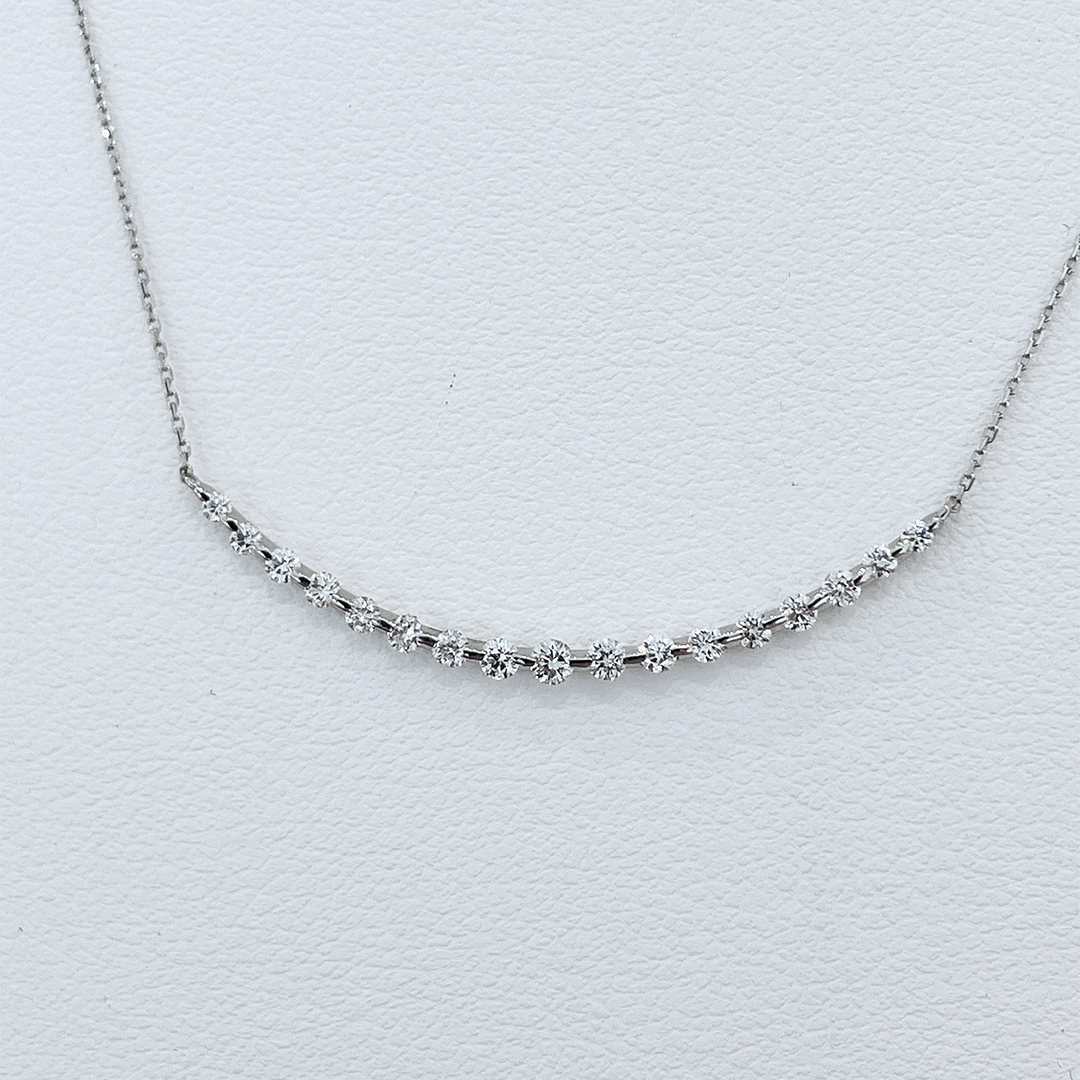 スマイルデザイン ダイヤモンド ネックレス